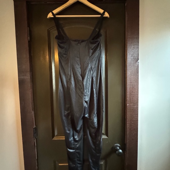 SKIMS Black Catsuit (M) - Picture 5 of 6